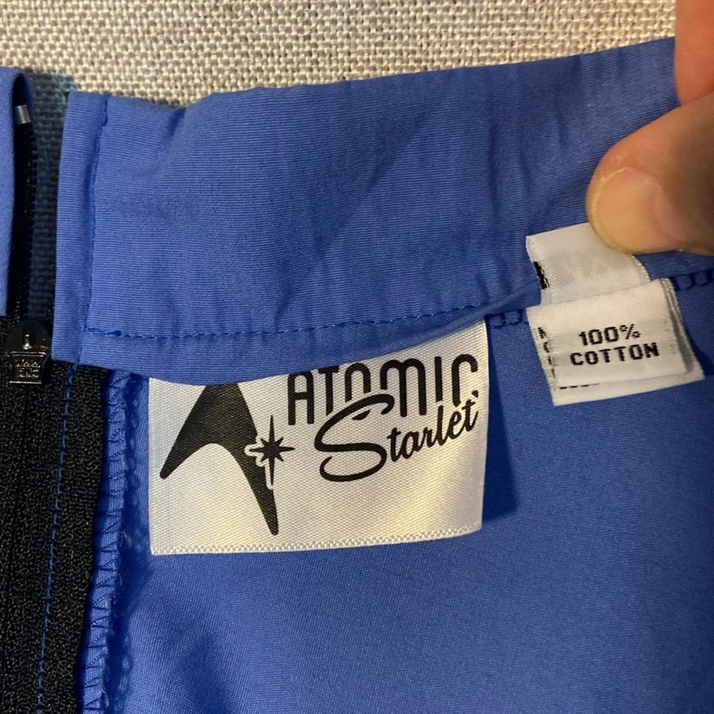 Atomic Starlet Women’s 100% Cotton Skirt. Size 4X